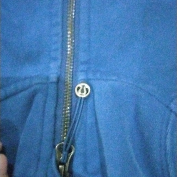 Sweater - Picture 3 of 3